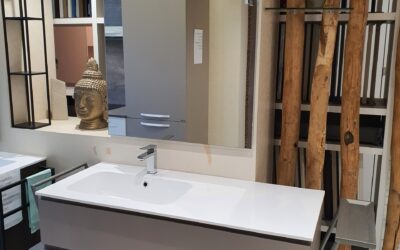 COMPOSIZIONE BAGNO L.140 CM. € 2.100,00