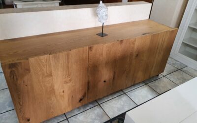 CREDENZA LEGNO L.210 CM. € 2.700,00