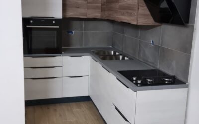 CUCINA ANGOLO L.180 X L.300 CM € 6.750,00