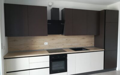 Cucina cm l.400 x cm. h.232 € 5.300