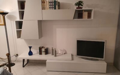 OFFERTA SOGGIORNO L.300 CM. € 2.000,00 come esposto